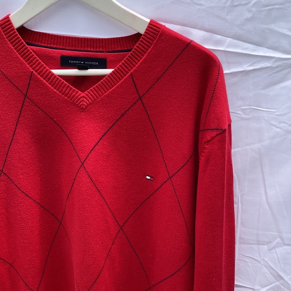 Tommy Hilfiger Men's long sleeve crew neck - Picture 1 of 5